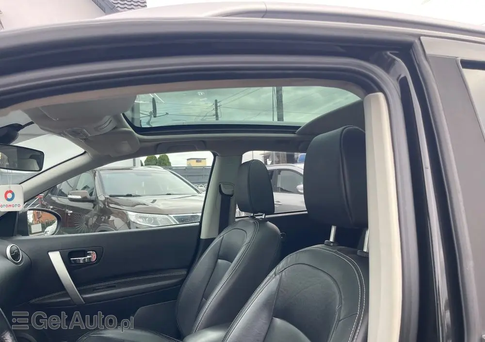 NISSAN Qashqai 2.0 Tekna