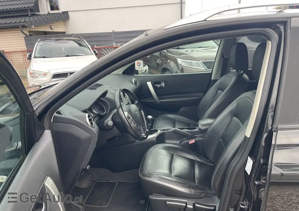 NISSAN Qashqai 2.0 Tekna