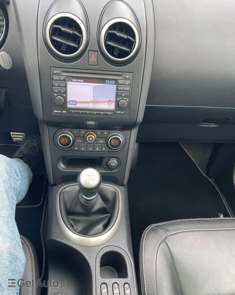 NISSAN Qashqai 2.0 Tekna