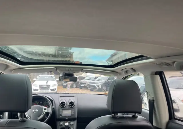 NISSAN Qashqai 2.0 Tekna