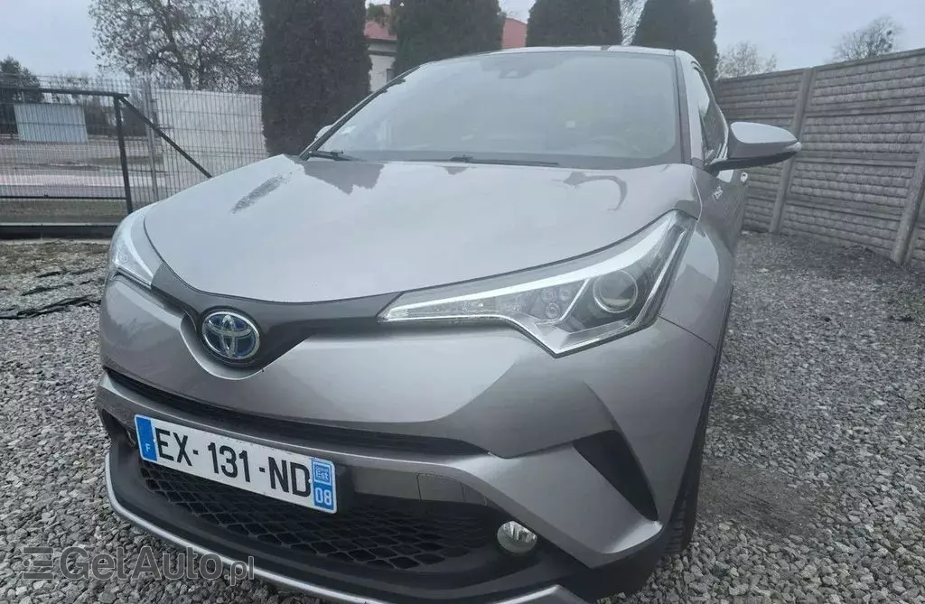 TOYOTA C-HR 