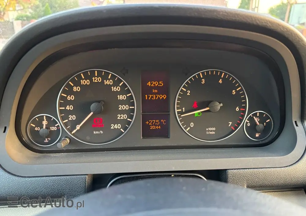 MERCEDES-BENZ Klasa A 160 BlueEFFICIENCY Elegance Special Edition