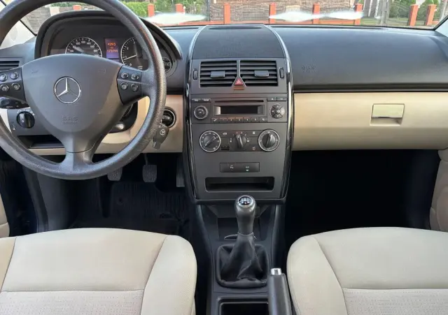 MERCEDES-BENZ Klasa A 160 BlueEFFICIENCY Elegance Special Edition