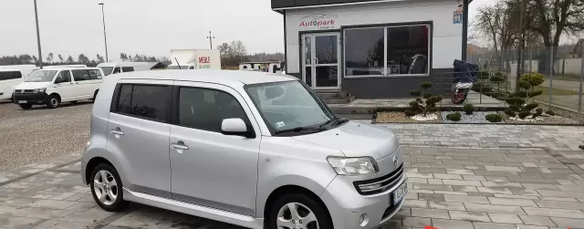 DAIHATSU Materia 