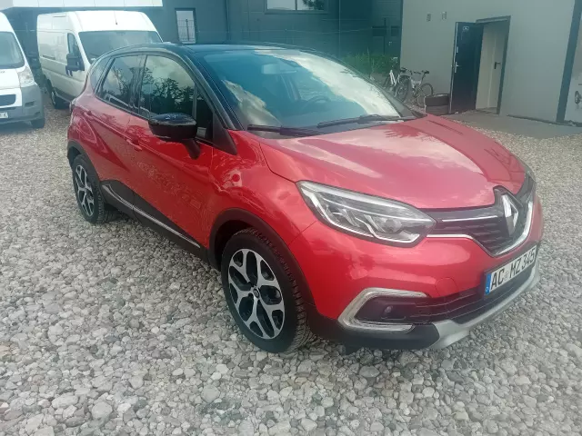 RENAULT Captur 