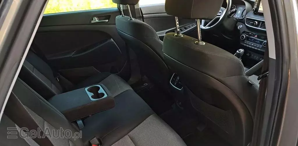 HYUNDAI Tucson 