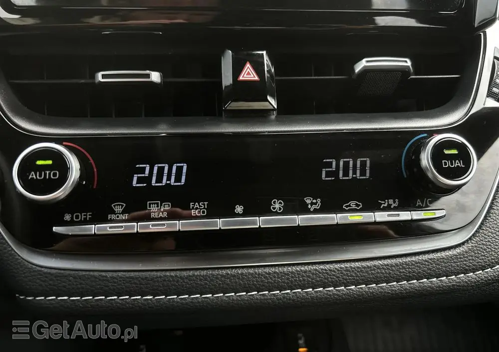 TOYOTA Corolla 2.0 Hybrid Comfort