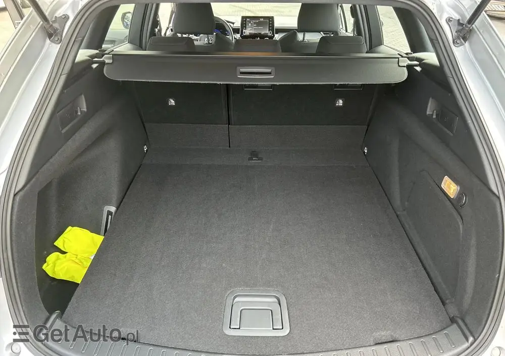 TOYOTA Corolla 2.0 Hybrid Comfort