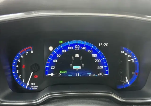 TOYOTA Corolla 2.0 Hybrid Comfort