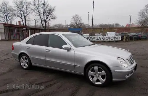 MERCEDES-BENZ Klasa E 