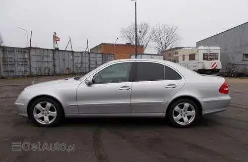 MERCEDES-BENZ Klasa E 