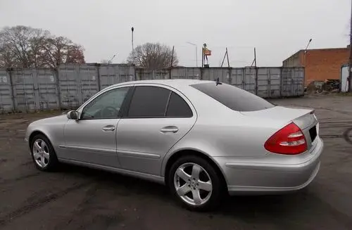 MERCEDES-BENZ Klasa E 