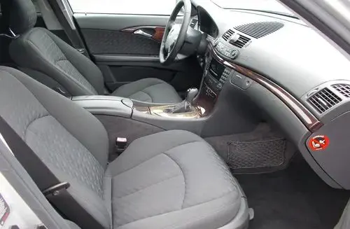 MERCEDES-BENZ Klasa E 