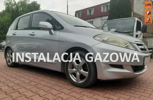 HONDA FR-V 