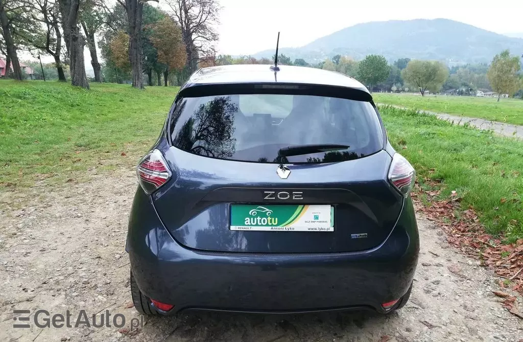 RENAULT Zoe 
