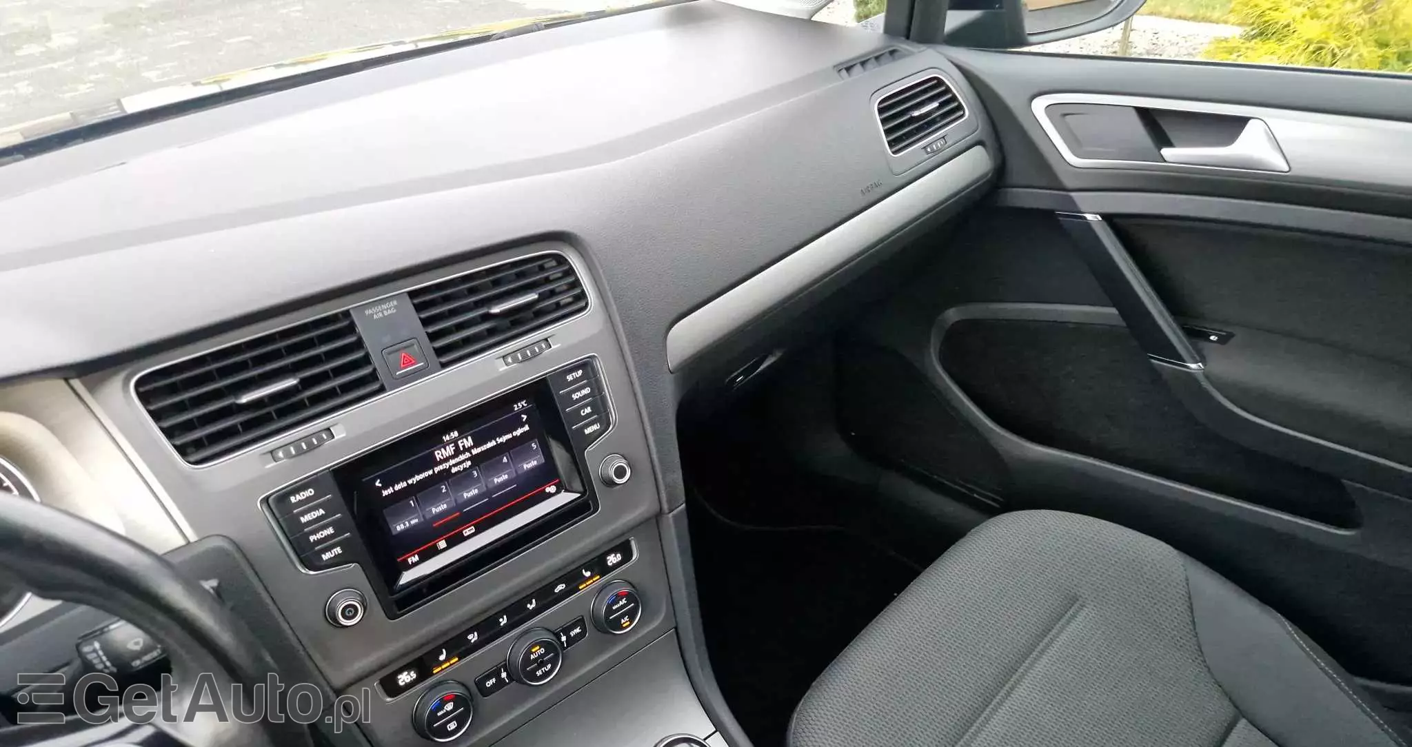 VOLKSWAGEN Golf VII 1.6 TDI BMT Comfortline