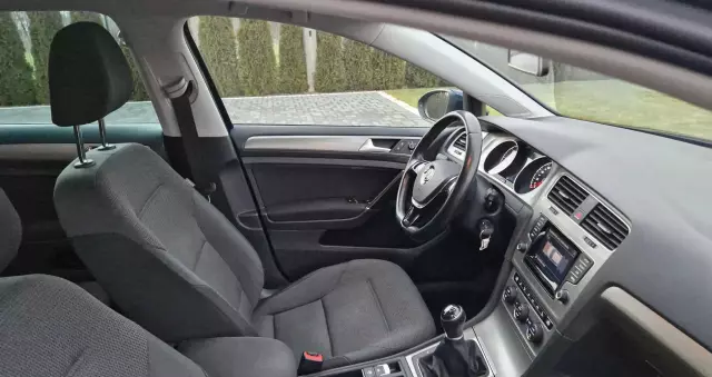 VOLKSWAGEN Golf VII 1.6 TDI BMT Comfortline