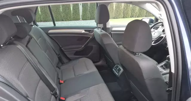VOLKSWAGEN Golf VII 1.6 TDI BMT Comfortline