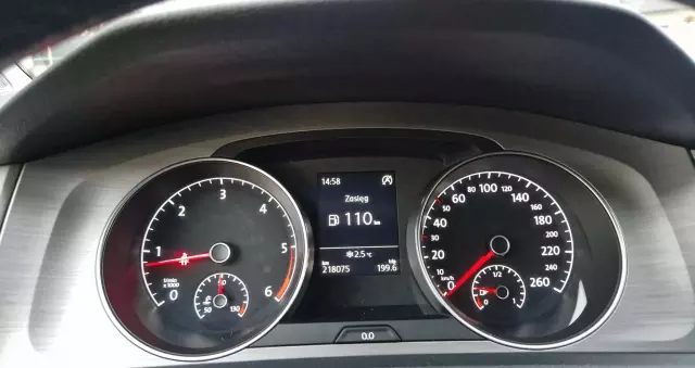 VOLKSWAGEN Golf VII 1.6 TDI BMT Comfortline