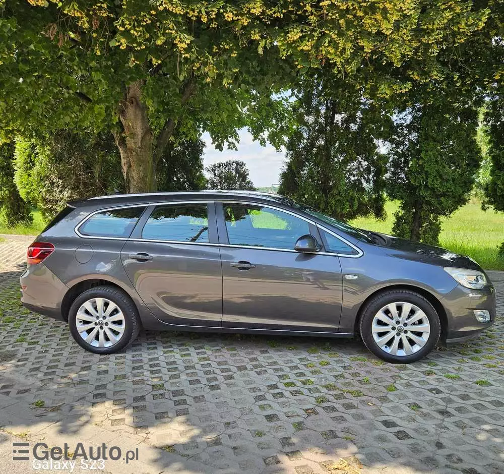 OPEL Astra IV 1.4 T Cosmo