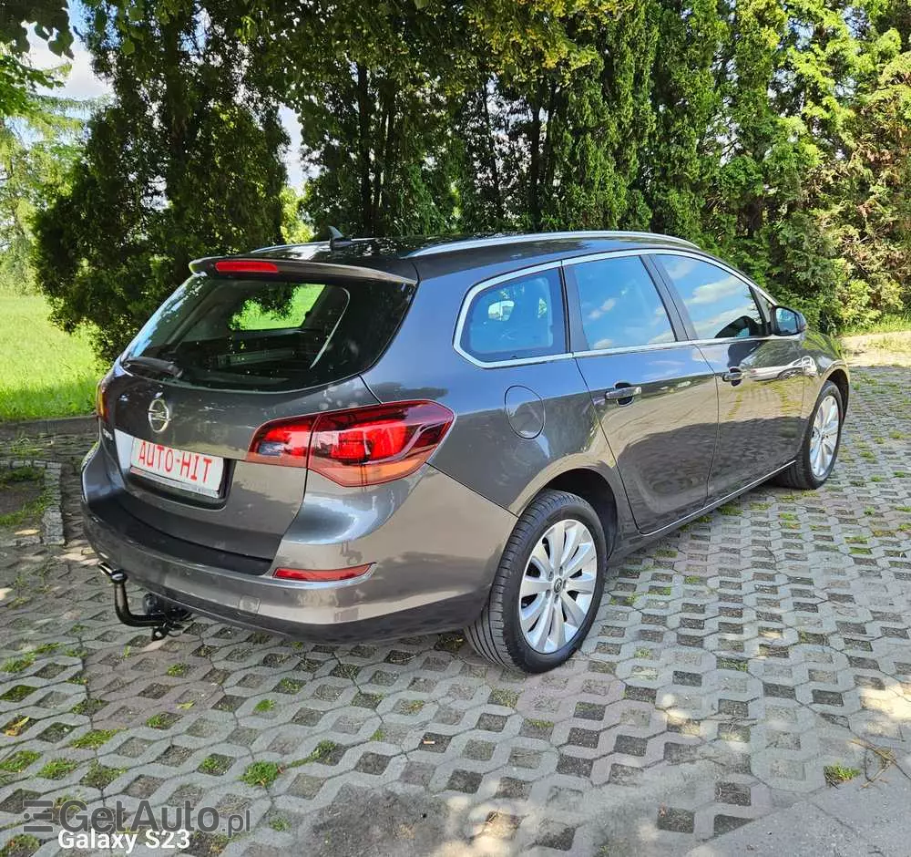 OPEL Astra IV 1.4 T Cosmo