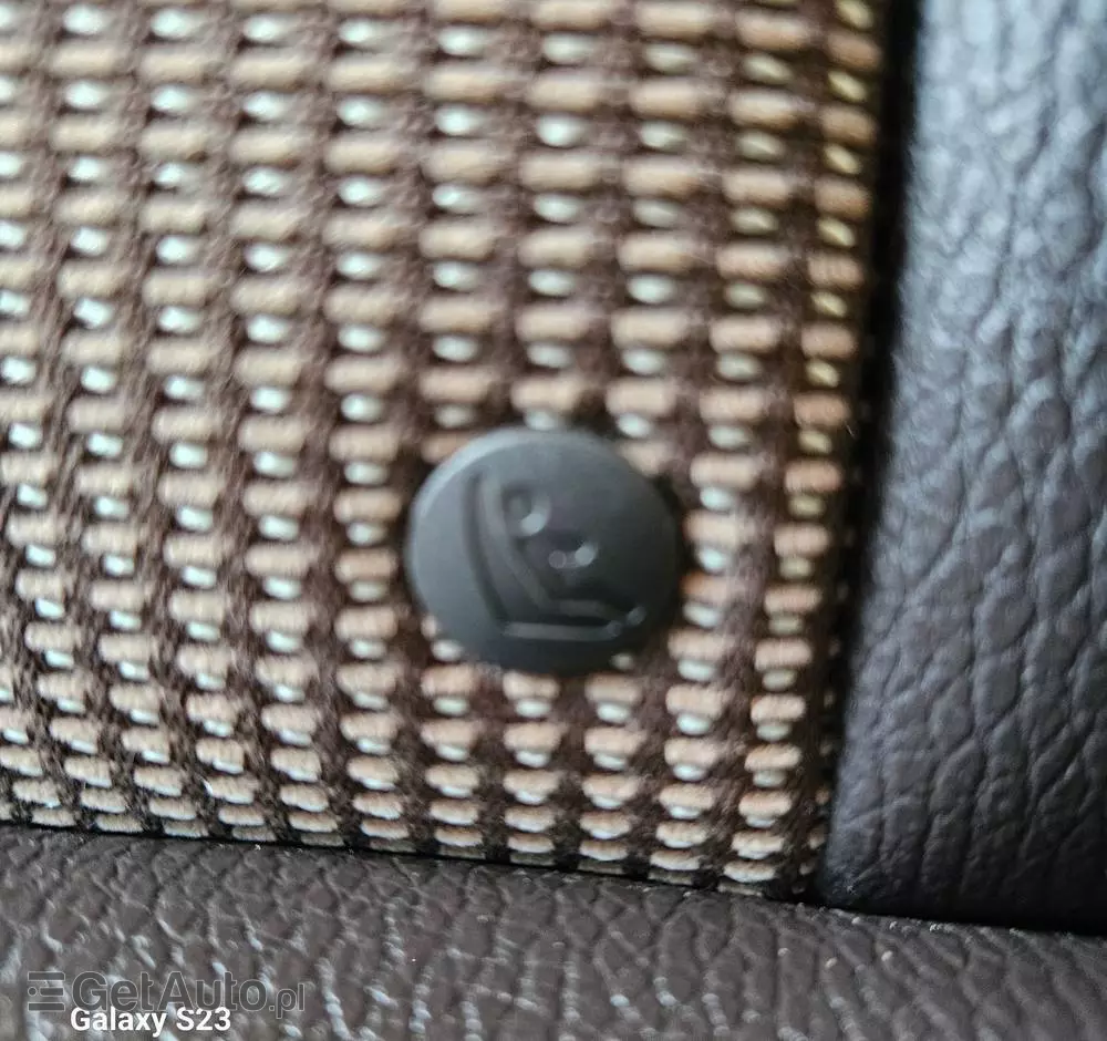 OPEL Astra IV 1.4 T Cosmo