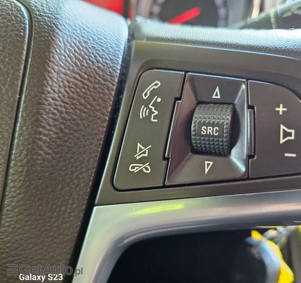 OPEL Astra IV 1.4 T Cosmo