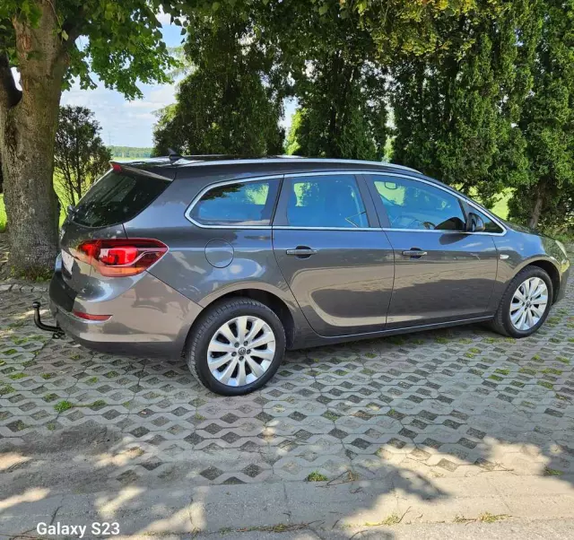 OPEL Astra IV 1.4 T Cosmo