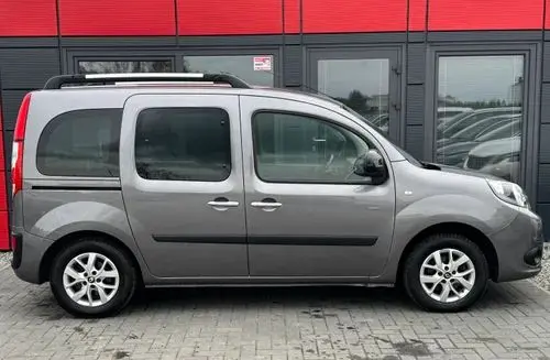 RENAULT Kangoo 
