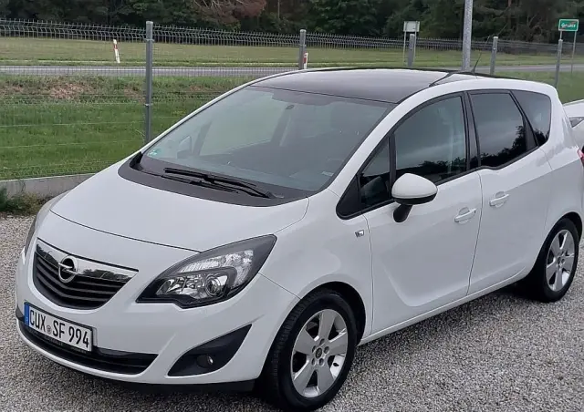 OPEL Meriva 