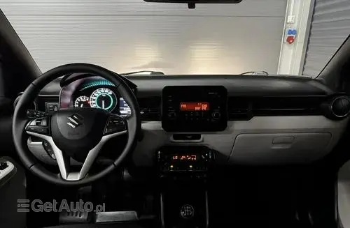 SUZUKI Ignis 