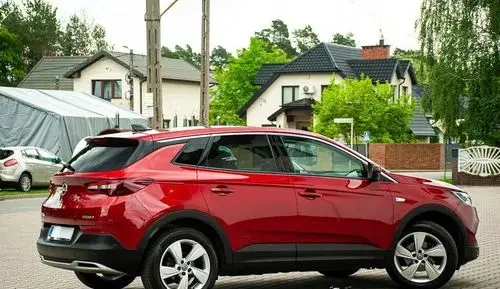 OPEL Grandland 
