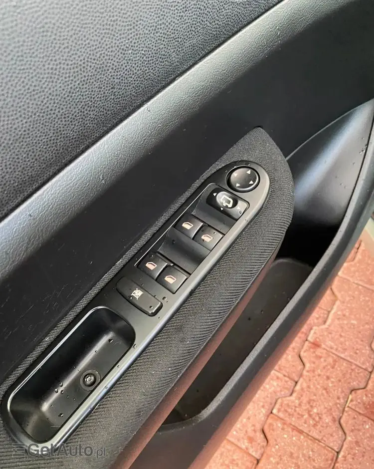 PEUGEOT 307 SW 140 Automatik Premium