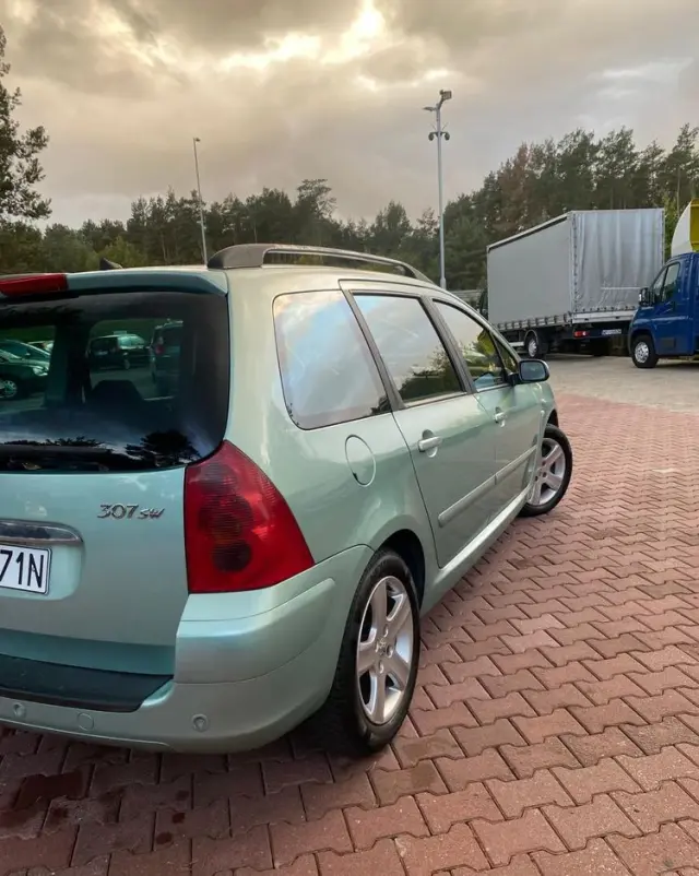 PEUGEOT 307 SW 140 Automatik Premium