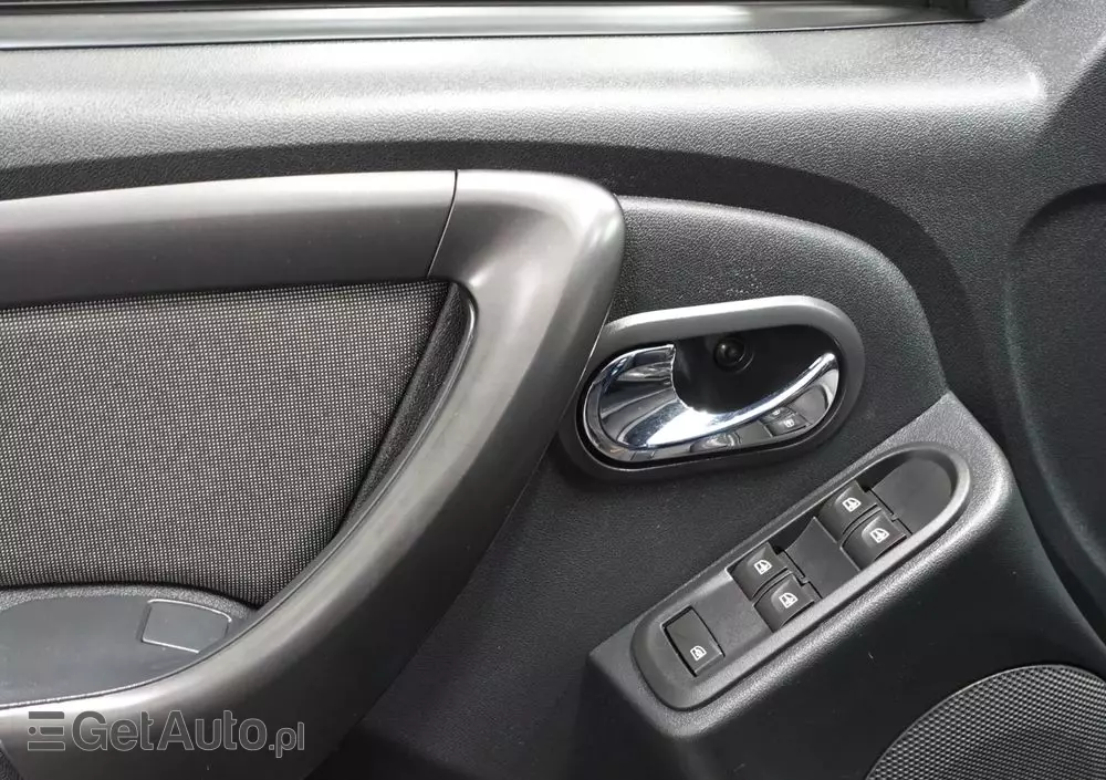 DACIA Duster 1.2 TCe Celebration