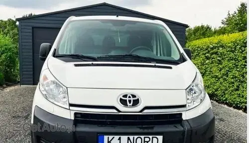 TOYOTA Proace 
