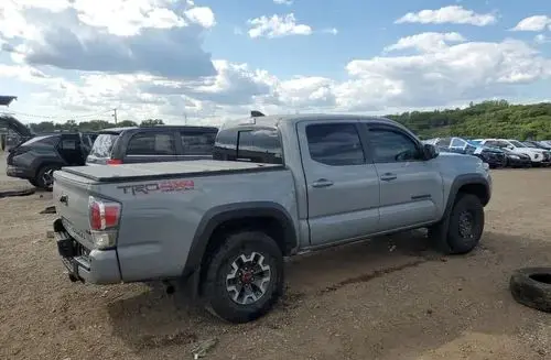 TOYOTA Tacoma 