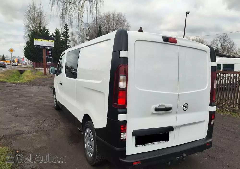 OPEL Vivaro 