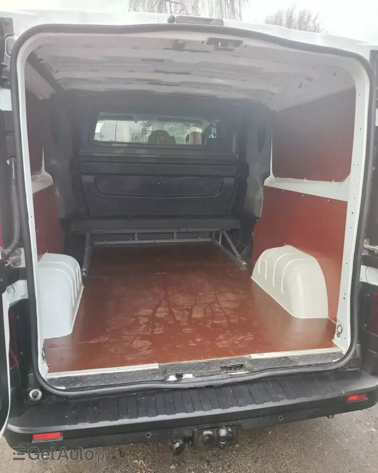 OPEL Vivaro 