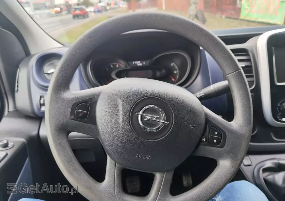 OPEL Vivaro 