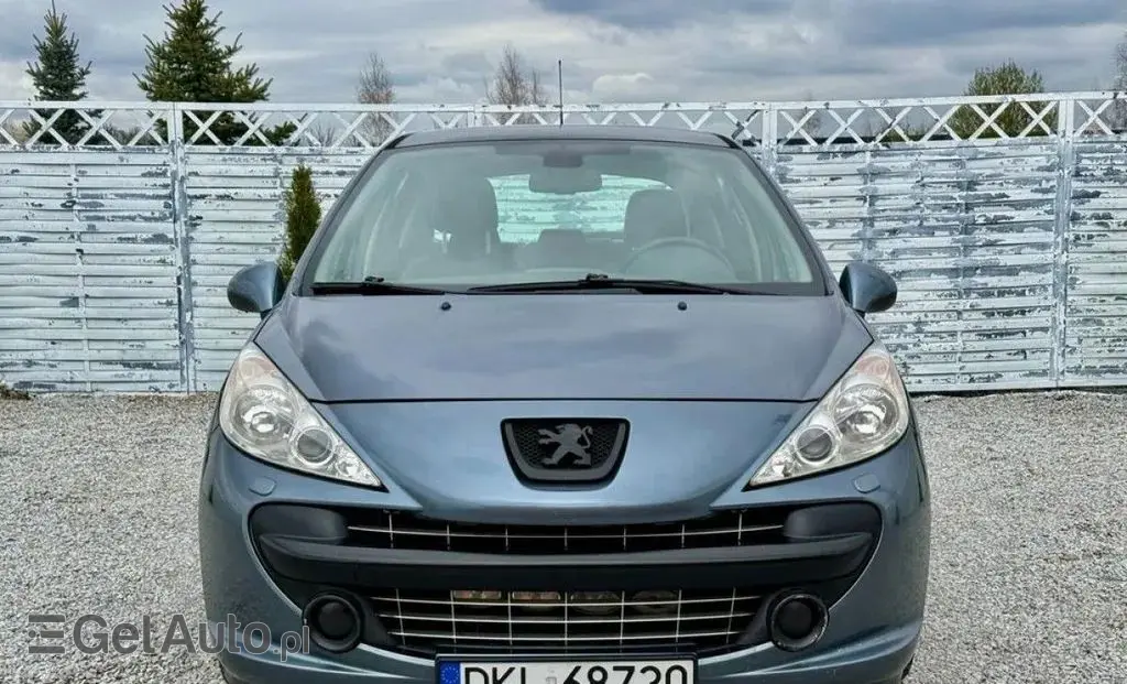 PEUGEOT 207 