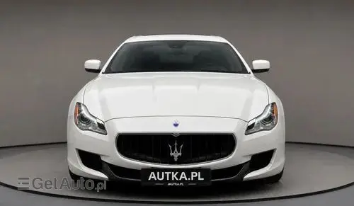 MASERATI Quattroporte 