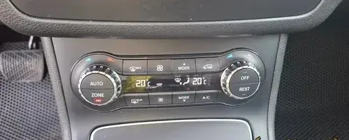 MERCEDES-BENZ Klasa B 