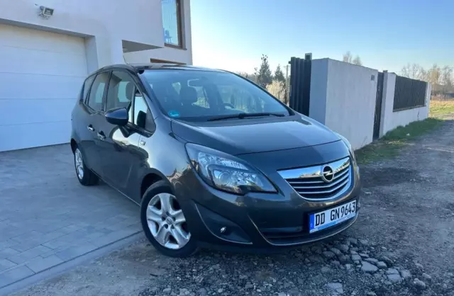 OPEL Meriva 
