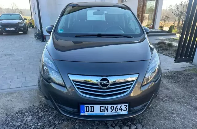 OPEL Meriva 