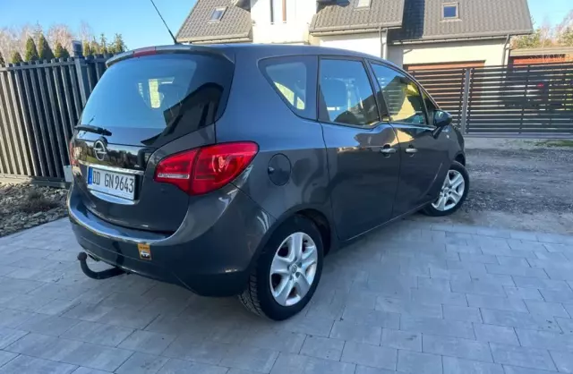 OPEL Meriva 