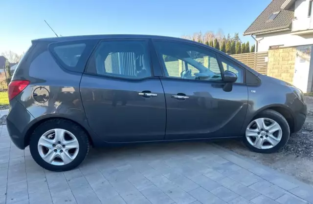 OPEL Meriva 