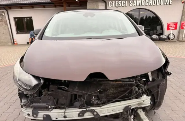 RENAULT Espace Energy dCi 160 EDC Initiale Paris