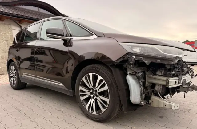 RENAULT Espace Energy dCi 160 EDC Initiale Paris