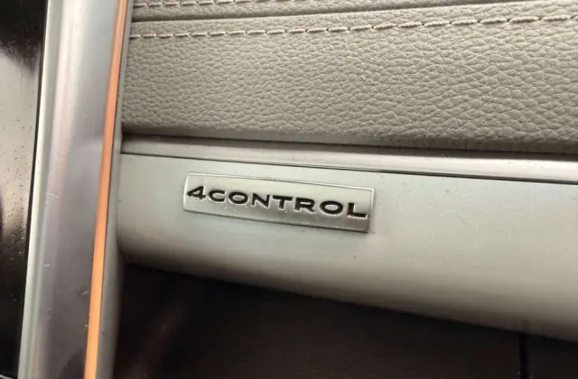 RENAULT Espace Energy dCi 160 EDC Initiale Paris